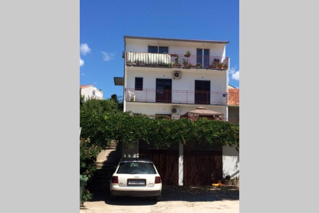 Rebeka'S Apartment Primošten Dış mekan fotoğraf